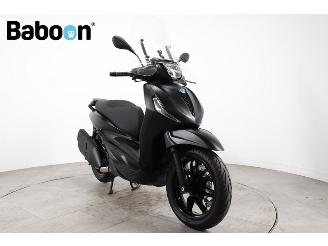 Piaggio Beverly 400 HPE picture 2