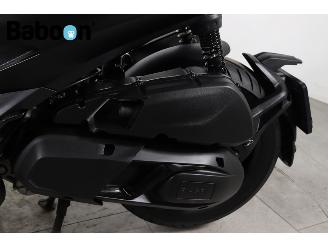 Piaggio Beverly 400 HPE picture 13