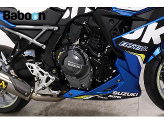 Suzuki  GSX-8R picture 19