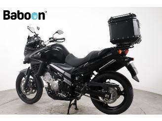Suzuki DL 650 V-Strom ABS picture 4
