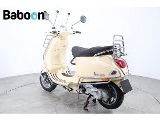 Vespa  LX 50 25KM picture 4