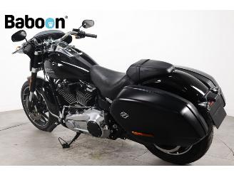 Harley-Davidson  FLSB Softail Sport Glide picture 4