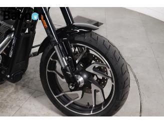 Harley-Davidson  FLSB Softail Sport Glide picture 10