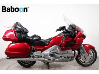 Vaurioauto  motor cycles Honda GL 1800 Goldwing ABS 2003/1