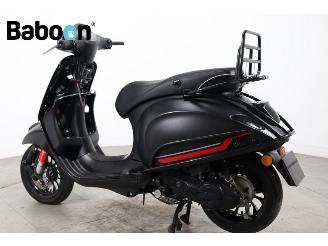 Vespa  Sprint 25KM picture 4
