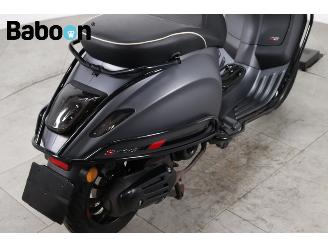 Vespa Sprint 45KM  picture 15