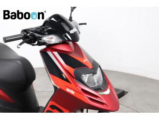 Aprilia SR 50 Motard 45km picture 9