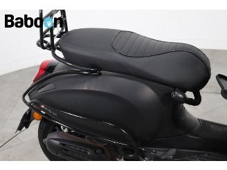 Vespa  Sprint 25KM picture 10