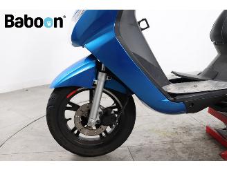 Peugeot  Kisbee Active 45KM picture 12