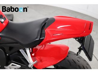Honda CBR 1000 RR Fireblade picture 16