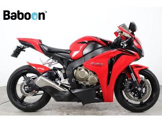 skadebil motor Honda CBR 1000 RR Fireblade 2009/3