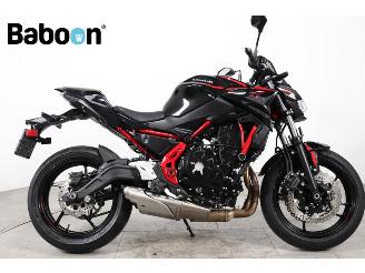 skadebil motor Kawasaki Z 650 ABS 2025/4