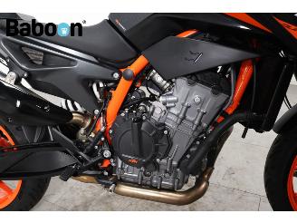KTM  890 Duke R ABS picture 20