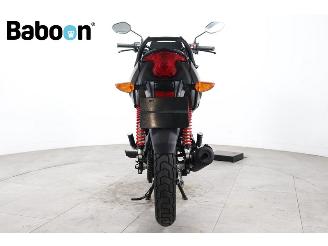 Honda CB 125 F picture 7