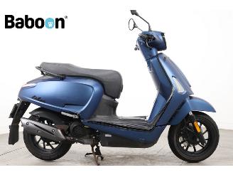 skadebil bromfiets Kymco  New Like 45KM 2024/11