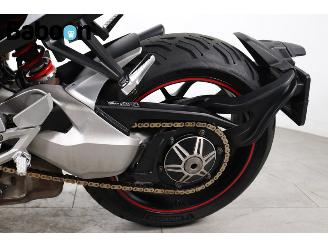Honda CB 1000 R ABS picture 12