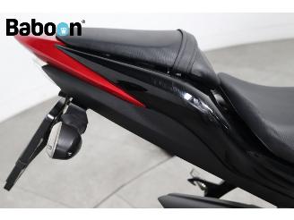 Suzuki  GSX-S 1000 F ABS picture 21