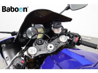 Yamaha  YZF-R1 picture 12