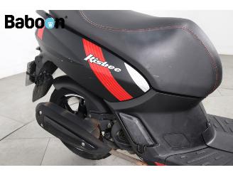 Peugeot  Kisbee RS 25KM picture 17