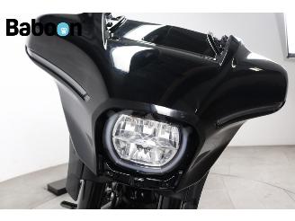 Harley-Davidson  FLHX Street Glide 117 picture 17