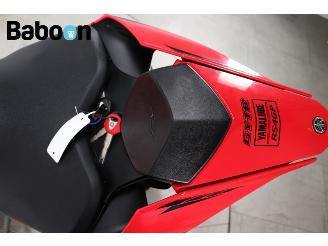 Yamaha  YZF-R1 picture 19