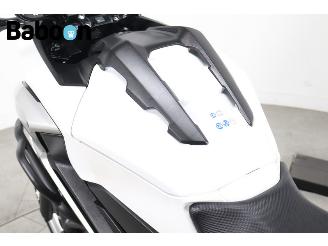 Honda  NC 750 X C-ABS picture 9