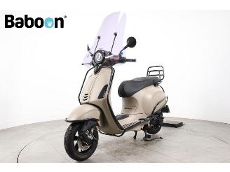 Vespa  Primavera 25KM picture 4