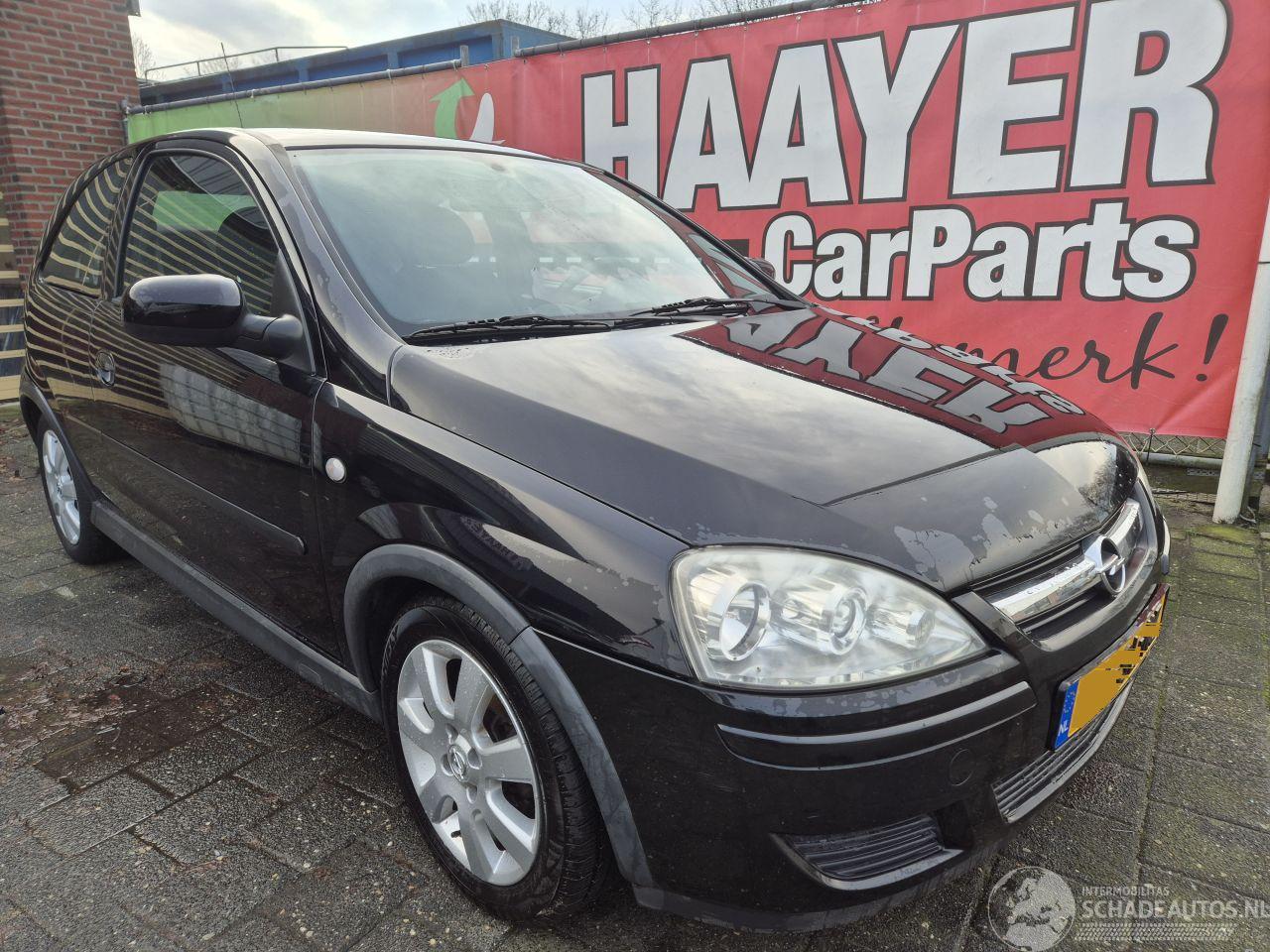 Opel Corsa 1.2 16v silverline