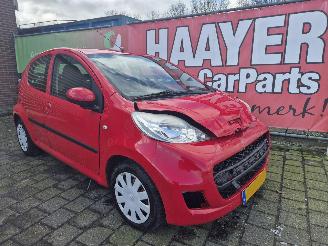 Coche accidentado Peugeot 107 1.0 12v xs 2012/1