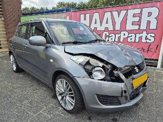 krockskadad bil auto Suzuki Swift 1.2 comfort easss 2013/7
