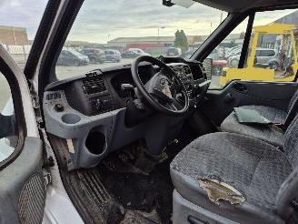 Ford Transit 280s 2.2 tdci shd picture 7