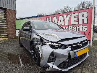 krockskadad bil auto Opel Corsa 1.2 elgance 2021/6