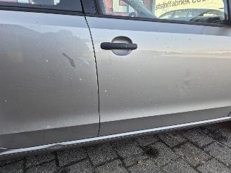 Volkswagen Up! 1.0 BMT take up! picture 4