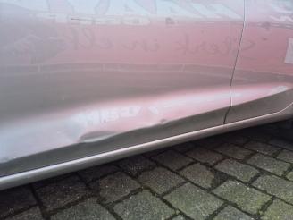 Ford Fiesta 1.0 ecoboost titanium picture 5