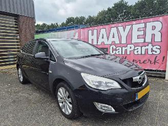 Unfallwagen Opel Astra 1.4 cosmo sports tourer 2011/6