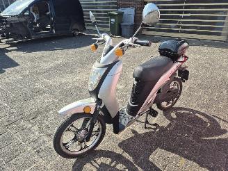 Benzhou  fyjiang snorfiets iyyo star picture 4