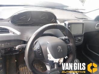 Peugeot 208 208 I (CA/CC/CK/CL), Hatchback, 2012 / 2019 1.2 12V e-THP PureTech 110 picture 12