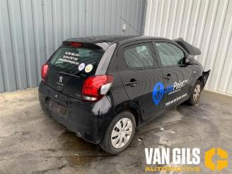 Peugeot 108 108, Hatchback, 2014 1.0 12V VVT-i picture 3