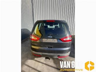 Vrakbiler auto Ford Galaxy  2006
