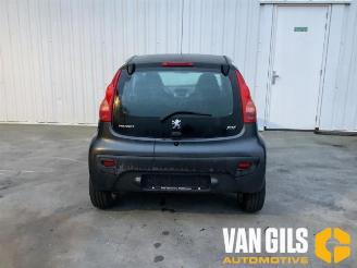 Salvage car Peugeot 107 107, Hatchback, 2005 / 2014 1.0 12V 2011/6