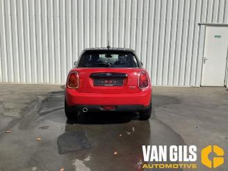 Salvage car Mini Cooper Mini (F55), Hatchback 5-drs, 2013 1.5 12V Cooper 2020/1