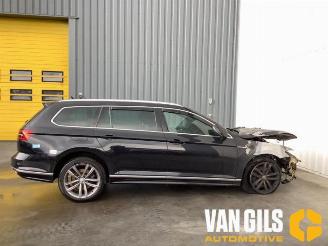 Volkswagen Passat Passat Variant (3G5), Combi, 2014 / 2024 2.0 TDI BiTurbo 16V 4Motion picture 4