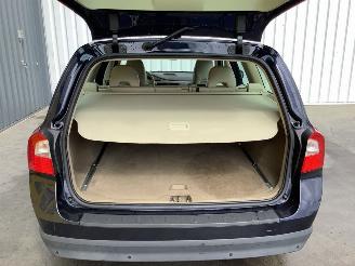 Volvo V-70  picture 20