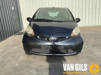 Salvage car Toyota Aygo Aygo (B10), Hatchback, 2005 / 2014 1.0 12V VVT-i 2007/9