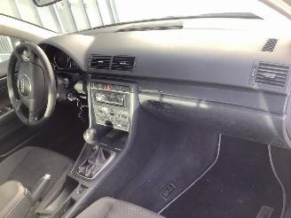 Audi A4 1.6 Sedan picture 13