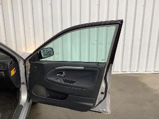 Volvo V-40 1.8 benzine, 122pk1.8 16V Combi/o  Benzine 1.783cc 90kW (122pk) FWD 1999-03/2004-06  B4184S2 picture 9