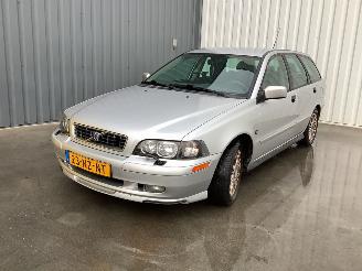 uszkodzony samochody osobowe Volvo V-40 1.8 benzine, 122pk1.8 16V Combi/o  Benzine 1.783cc 90kW (122pk) FWD 1999-03/2004-06  B4184S2 2004/4