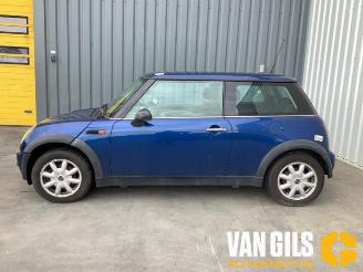 Dezmembrări autoturisme Mini Mini Mini (R50/53), Hatchback, 2001 / 2007 1.6 16V One 2002/2