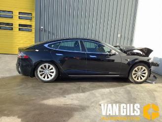 Uttjänta bilar auto Tesla Model S Model S, Liftback, 2012 / 2026 P100D 2019/12