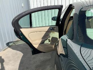 Jaguar X-type 2.5 V6 picture 9